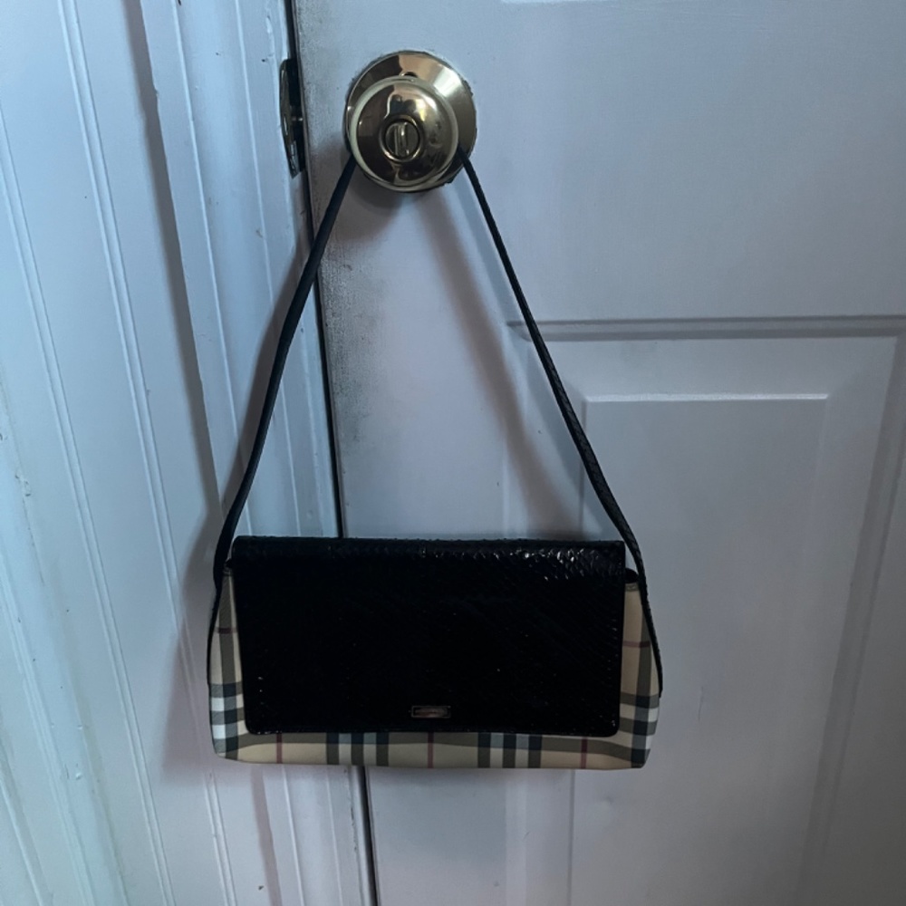Burberry hobo - Picture 10 of 10